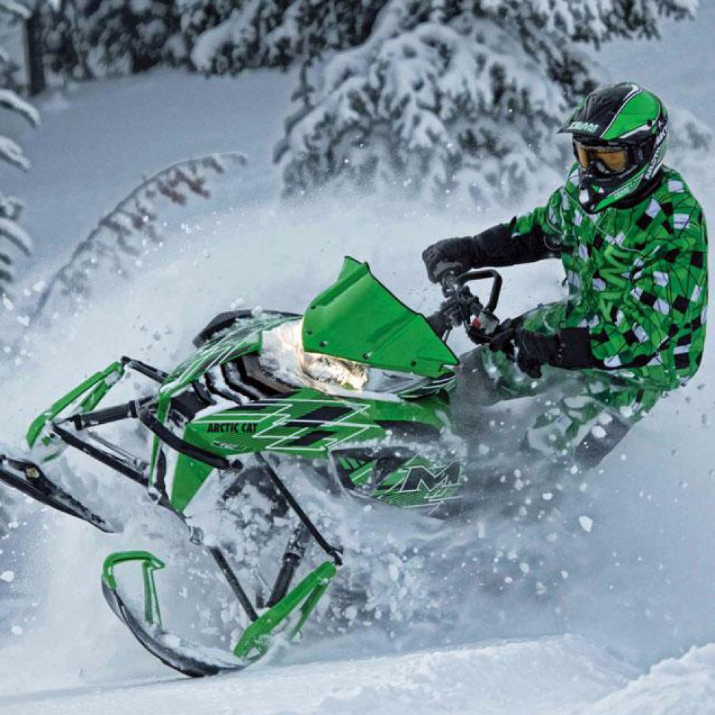 ���� ������ ���������� Arctic Cat 2015 - Arctic Cat M7000 Sno Pro 2015