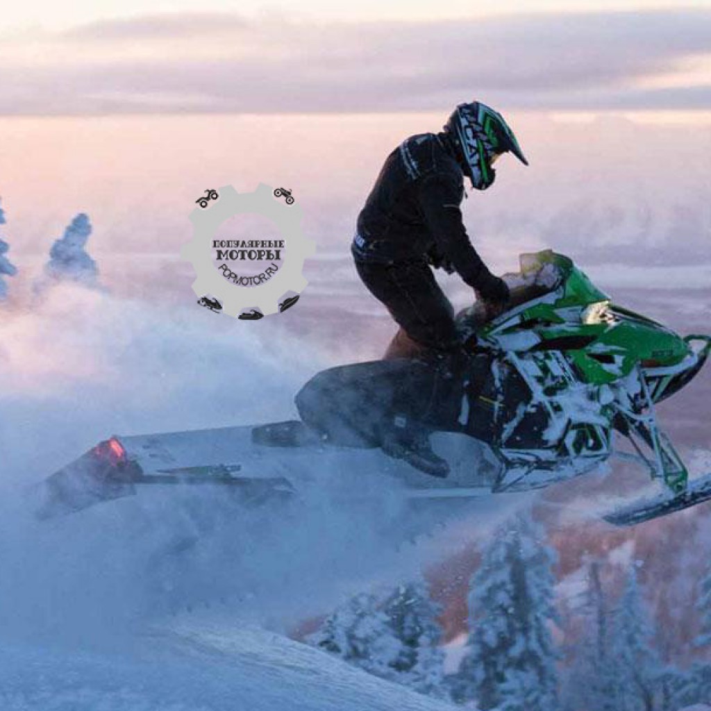 ���� ������ ���������� Arctic Cat 2015 - Arctic Cat M8000 HCR 2015