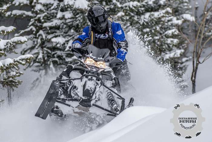 Фото снегохода Yamaha SR Viper MTX 153 2015 партнерство Arctic Cat и Yamaha