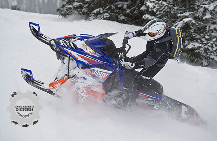 Фото снегохода Yamaha SR Viper MTX 162 SE 2015 партнерство Arctic Cat и Yamaha