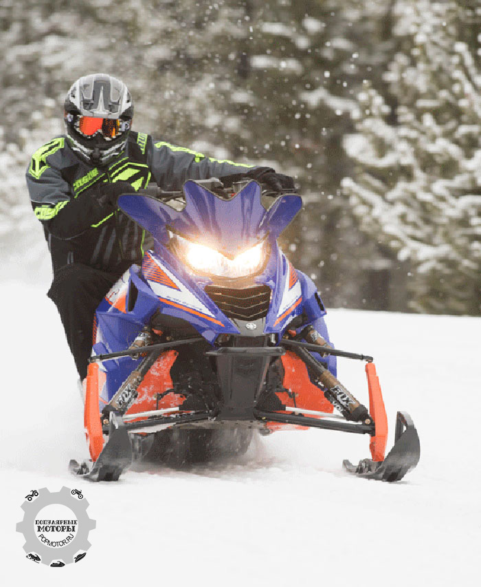 Фото снегохода Yamaha SR Viper R-TX LE 2015 эксклюзивная расцветка
