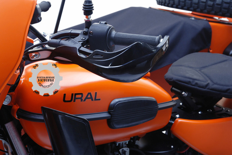 Фото мотоцикла Ural Yamal SE 2012 - ручки