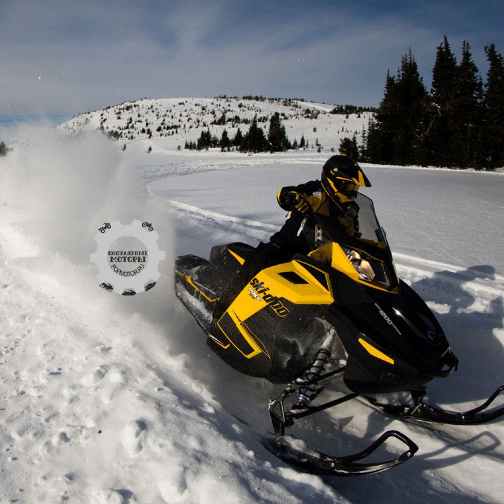 Фото модельного ряда снегоходов Ski-Doo 2013 - Ski-Doo MXZ TNT 1200 4TEC 2013