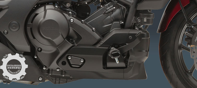 Фото мотоцикла Honda CTX700 2014 - двигатель