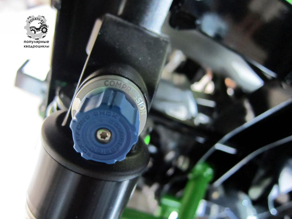 Фото первых впечатлении от мотовездехода Kawasaki Teryx 2014 — настроика амортизатора
