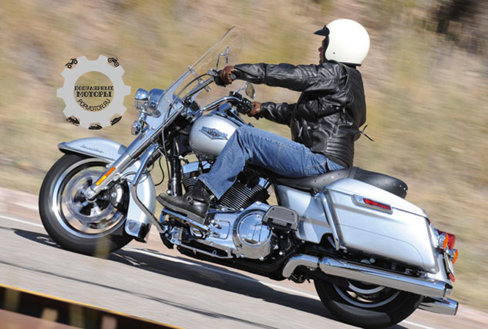 Фото туристических мотоциклов Harley-Davidson 2014 года — Harley-Davidson Road King 2014