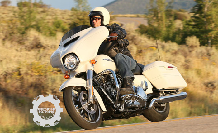 Туристические мотоциклы Harley-Davidson 2014 года