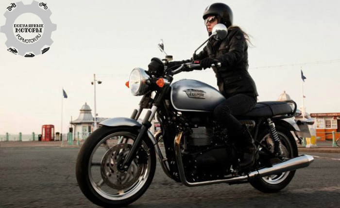Фото мотоцикла Triumph Bonneville — 10 лучших круизеров для высоких водителей