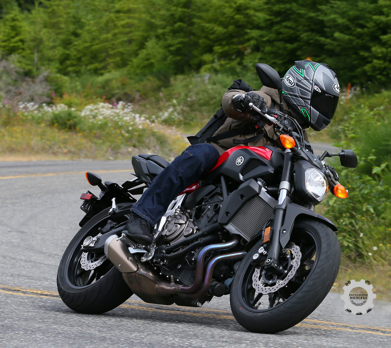 Первые фото мотоцикла YAMAHA FZ-07 2015