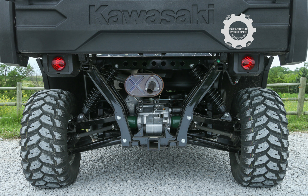 Фото мотовездехода Kawasaki Mule Pro-FXT 2015 — вид сзади