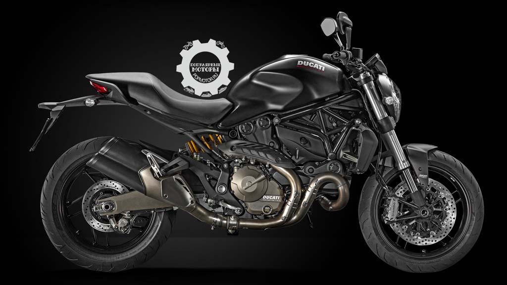 Фото мотоцикла Ducati Monster 821 2015 — черного цвета