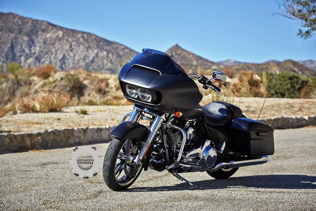 Харлей Дэвидсон мотоциклы Road Glide