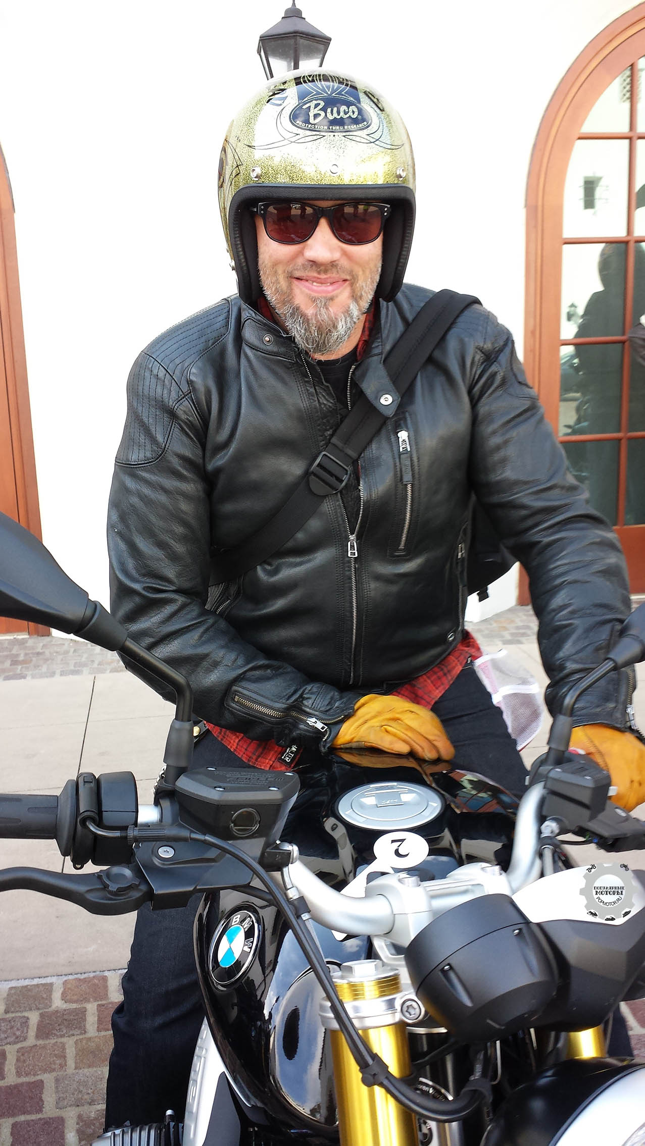 За смелый и «раздетый» дизайн nineT ответственен Ола Стенегард, о котором он говорит: «Этот мотоцикл так близок к моему сердцу, к моей личной жизни».