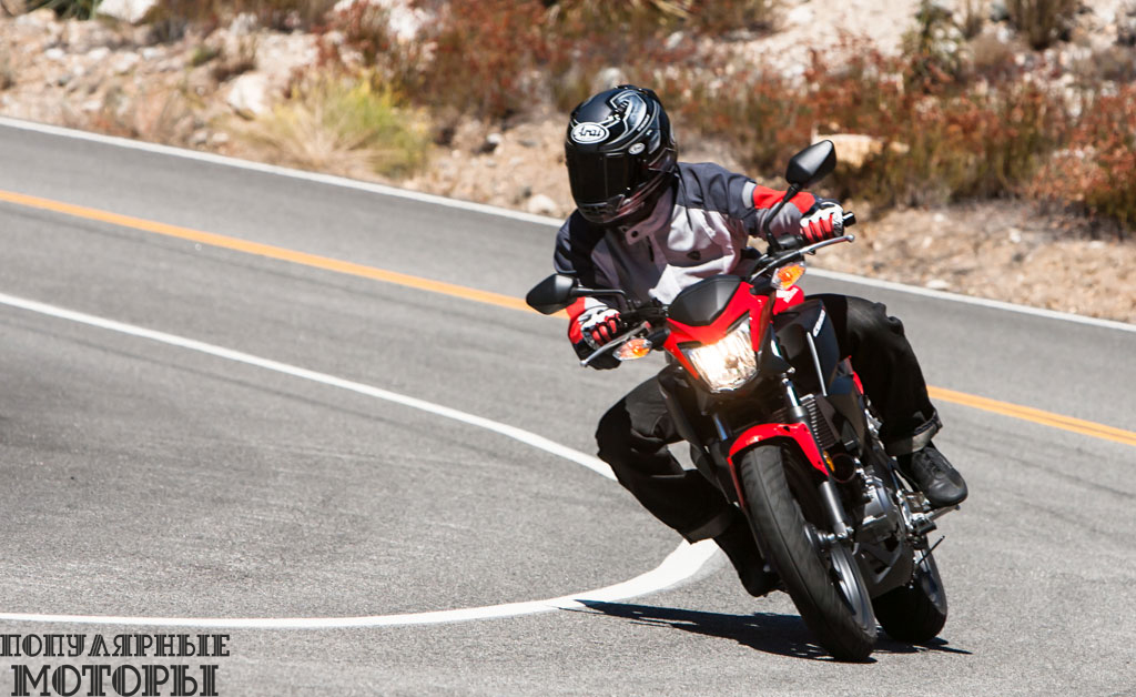Фото мотоцикла Honda CB300F 2015