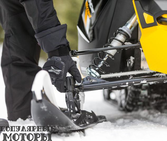 Инновационные регулируемые лыжи Ski-Doo Pilot DS позволят вам настраивать положение карбида для большей цепкости на снегу.